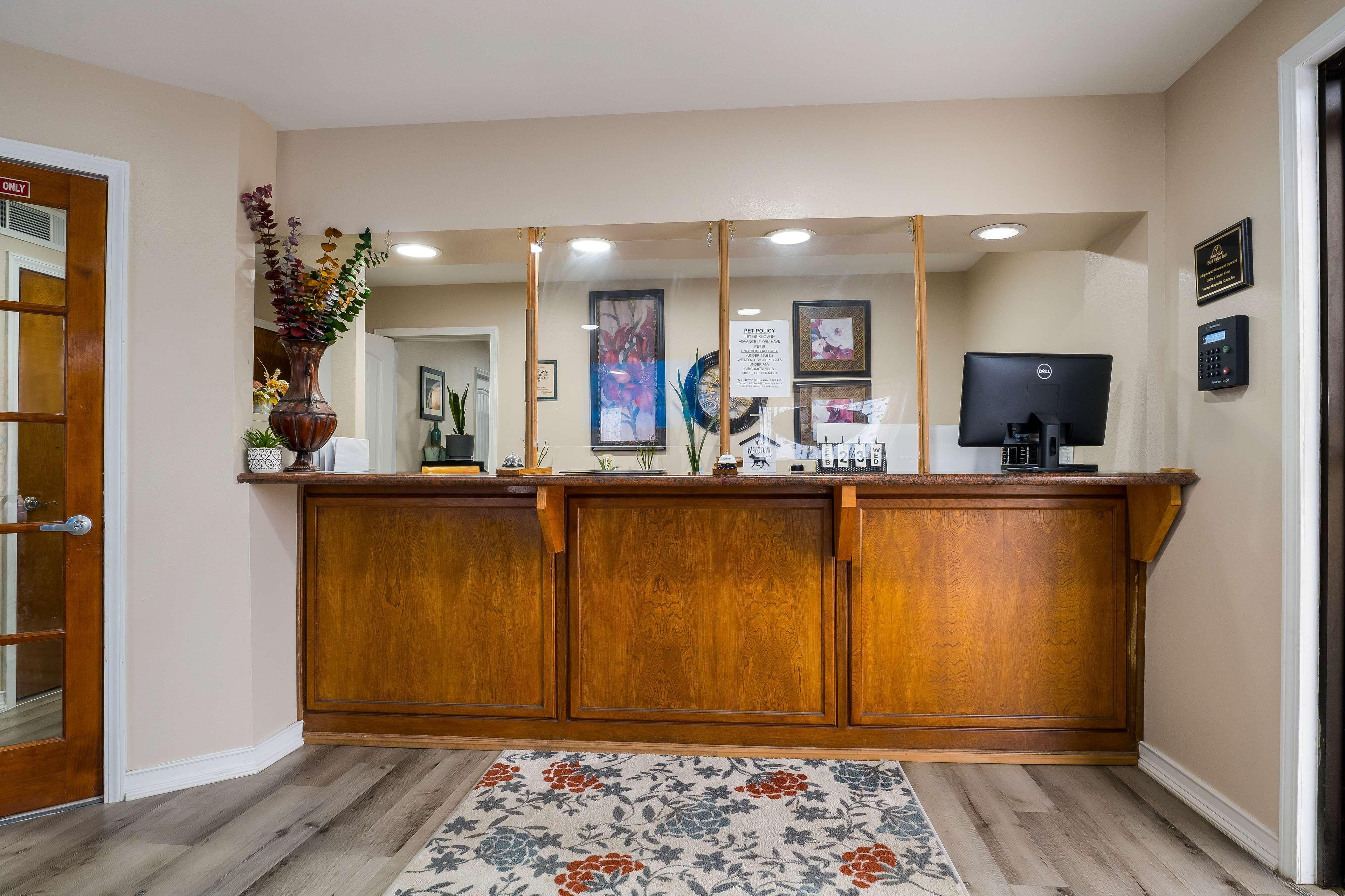 Americas Best Value Inn Refugio Екстериор снимка