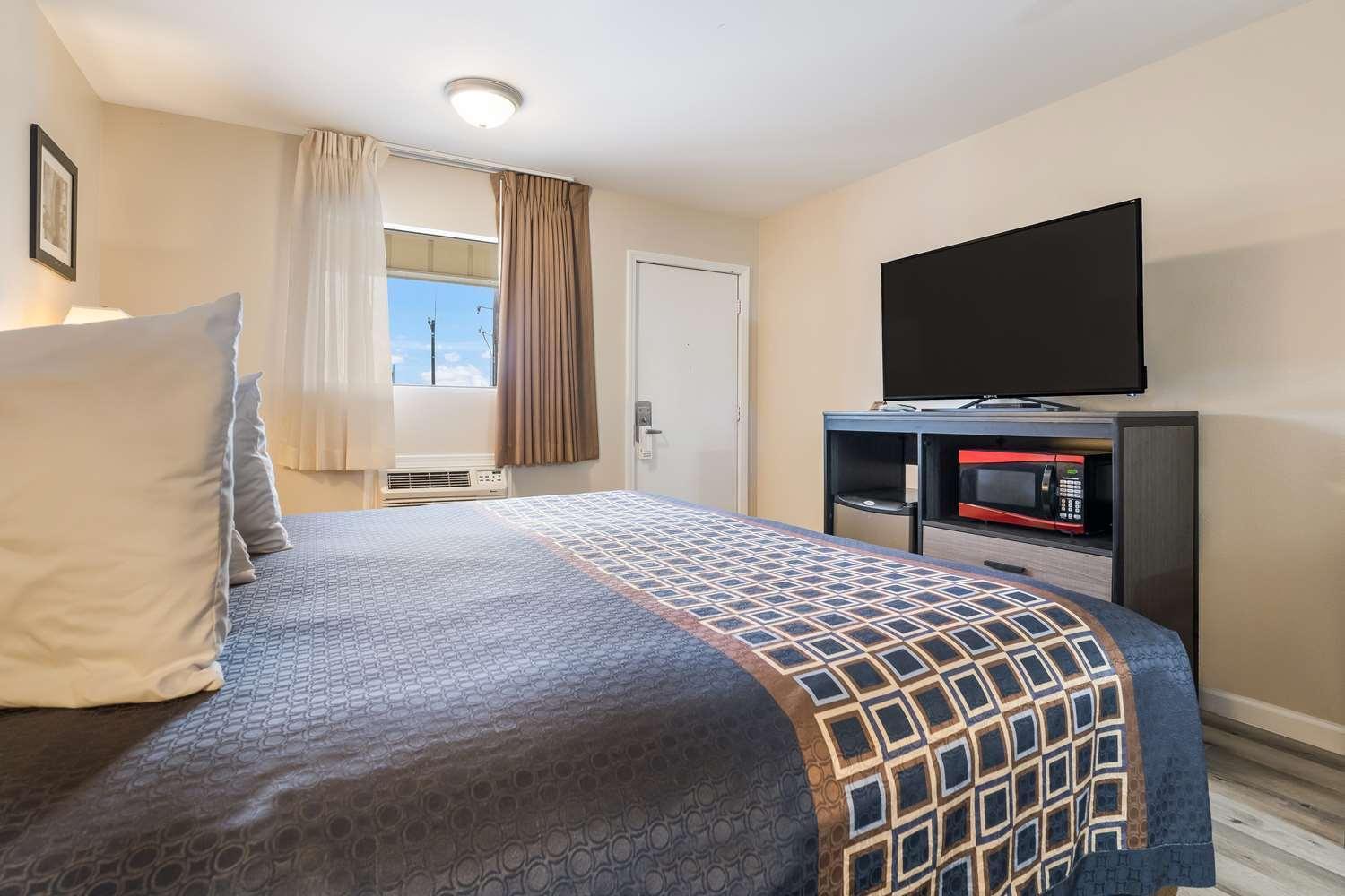 Americas Best Value Inn Refugio Екстериор снимка